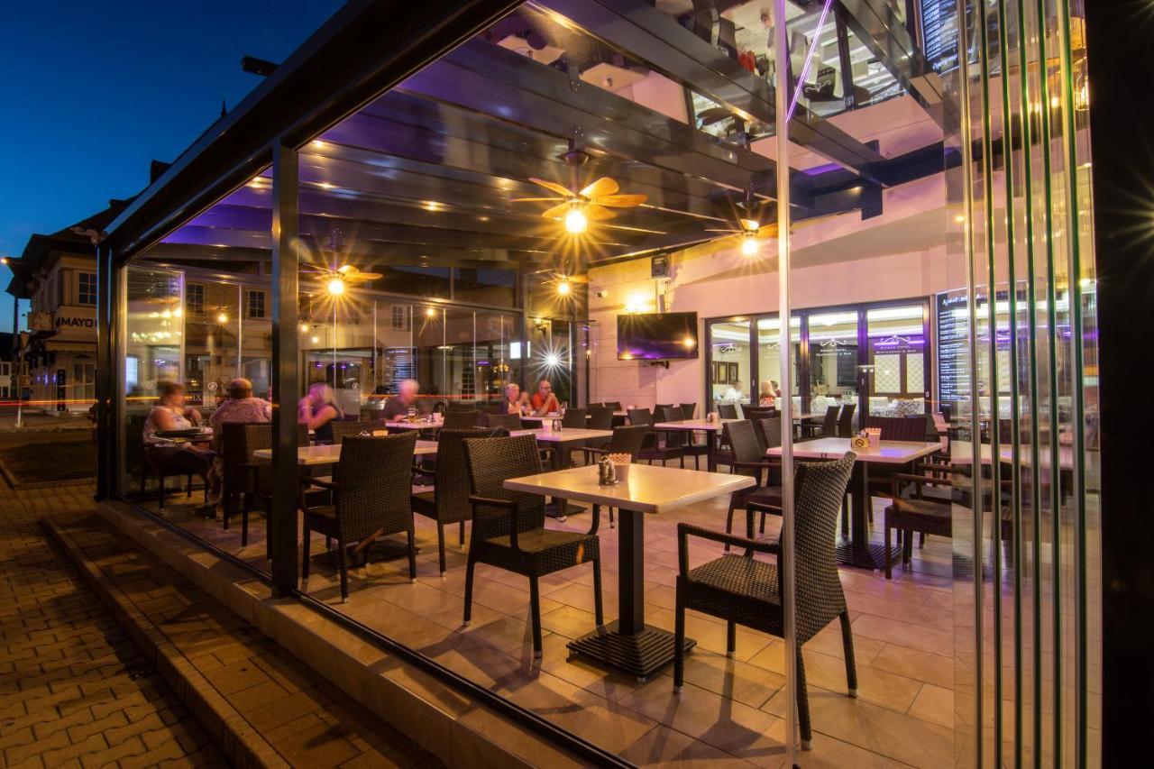 Simbad Hotel & Bar Superior Mosonmagyarovar Exterior photo